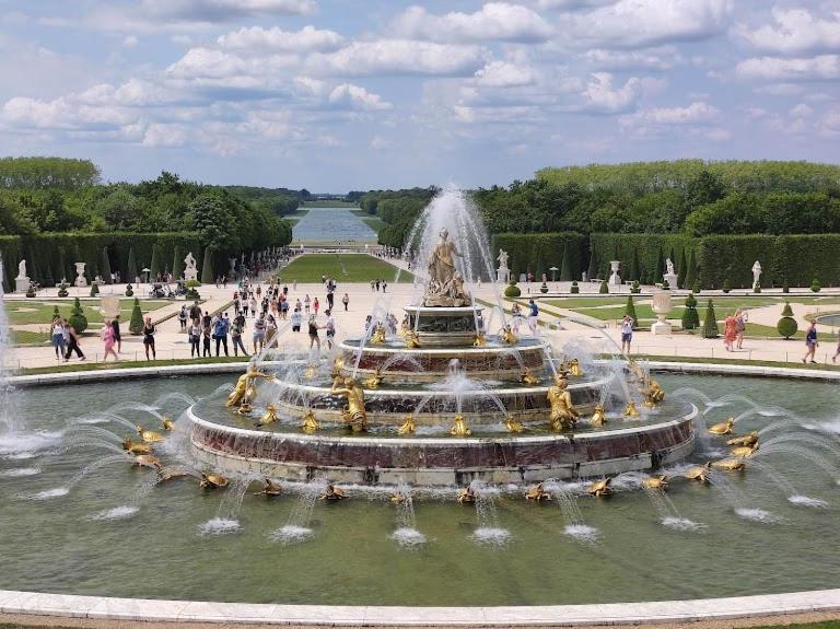 Appart A Versailles, 2 A 4 Pers, Avec Parking Exterior photo